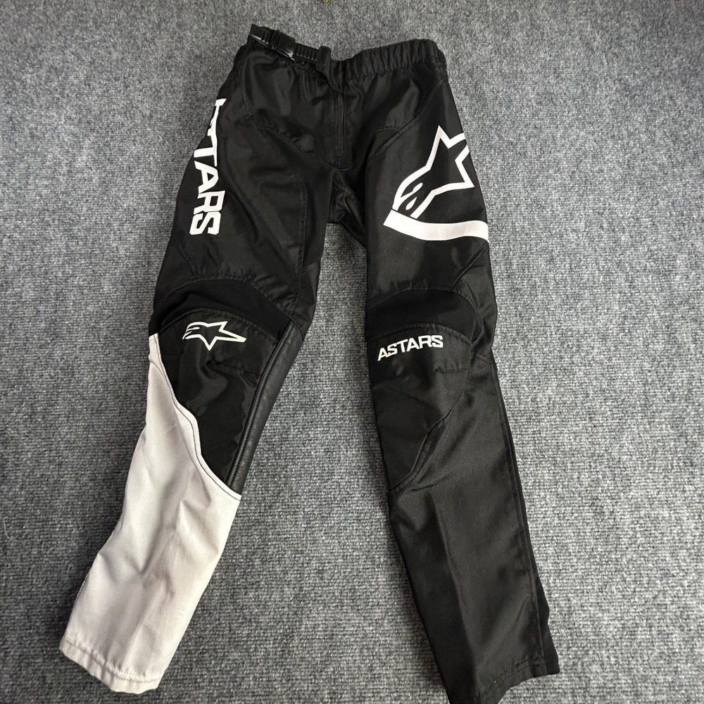 Alpinestars Youth Racer Chaser Motocross Pants Black White Size 26 MX ATV BMX
